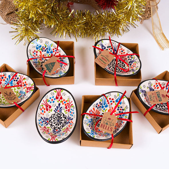 Turkish Cini Porcelain Bowl Christmas Favors, Christmas Party Favors, New Year Xmas Favors Coworker Happy Holiday Favors Items designed by Happy Times Favors, a handmade gift shop. We designed this tile/ceramic/porcelain bohemian theme wedding favor ideas, boho gifts, handmade candy bowl, Best for Wedding Gift, Bridal Shower gift, Baby Shower gift, Christening gift, Baptism gift, Graduation gift, birthday gift or any Party favors.