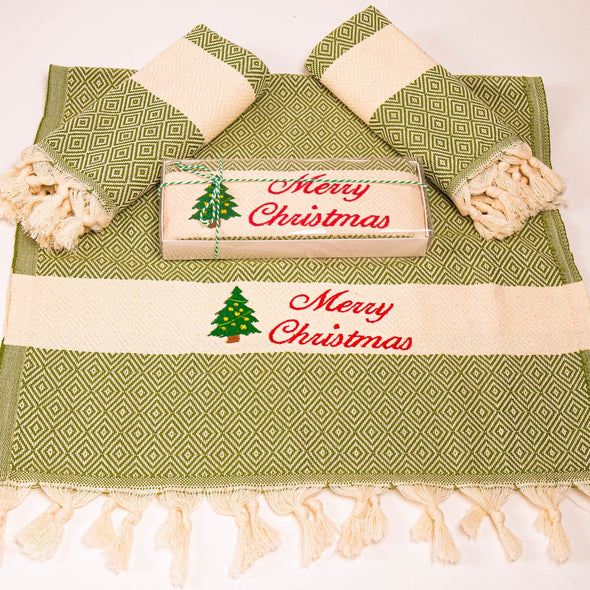 Personalized Christmas Towel Favor, Bridesmaid Personalized Gift Towel, Wedding Favor for Guest