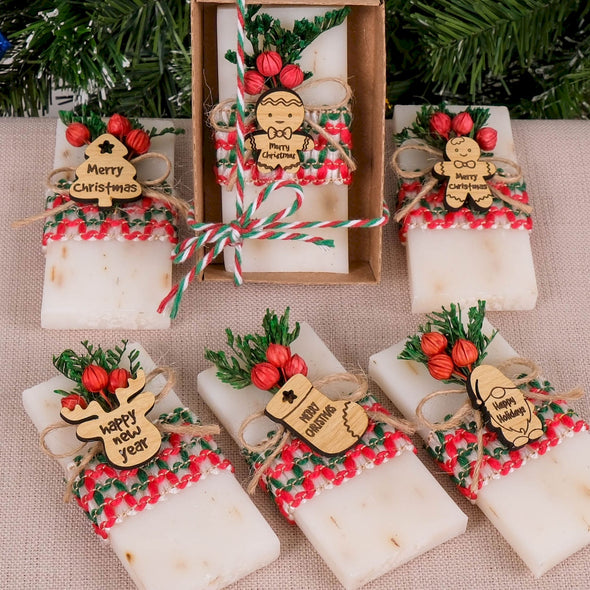 Scented Soaps for Christmas Gifts, Personalized Gift, Christmas Decoration, Noel Gift, Christmas Favor, Xmas Gift, Xmas Decorations, Holiday Decor Items designed by Happy Times Favors, a handmade gift shop. Ideal for Noel Gift, New Year, Happy Holiday, Christmas Gifts, Christmas decorations, Xmas decor.